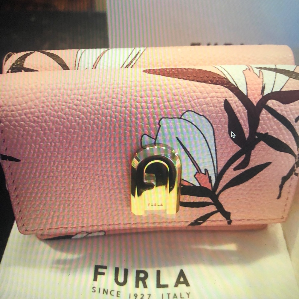 BRAND NEW Furla RARE & RETIRED Limited Edition Fold Wallet Floral Pink Leather! - Picture 6 of 11